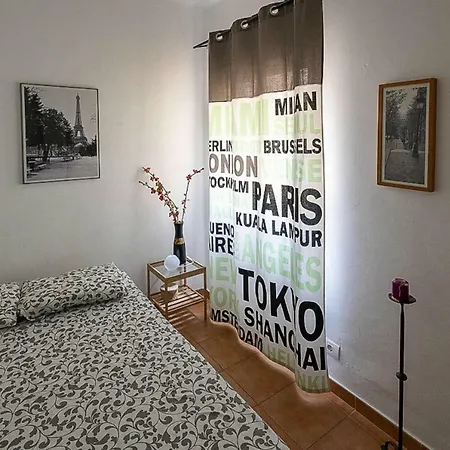 - Tfn021004-ayc Apartment *